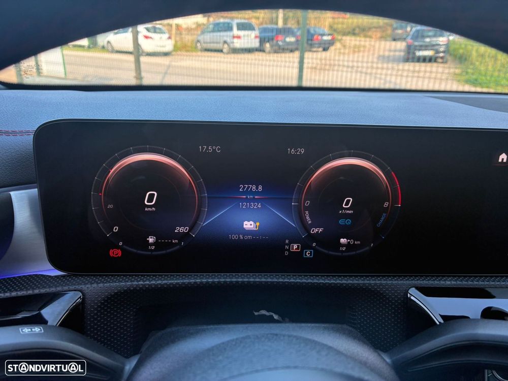 Mercedes-Benz CLA 250 - 30