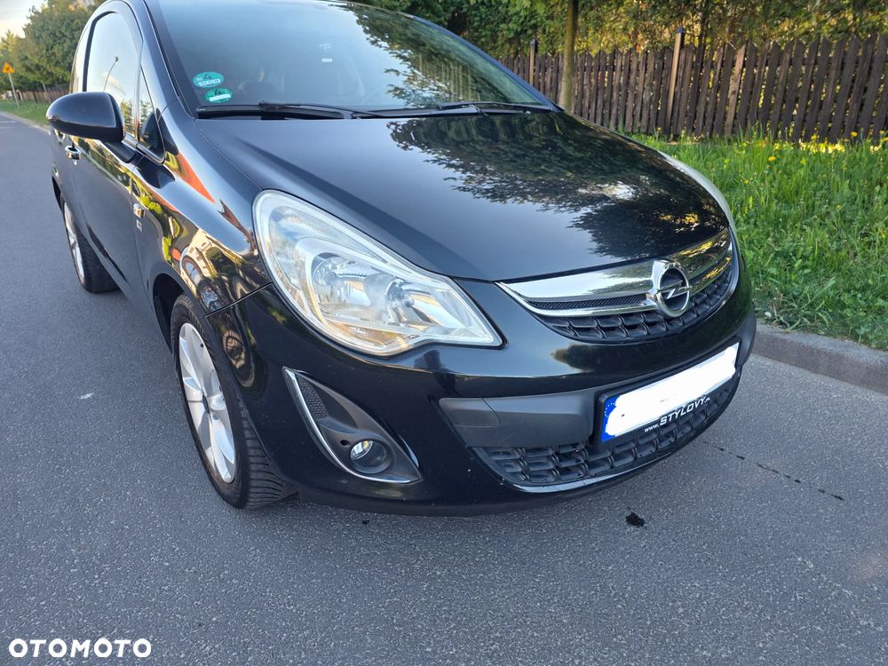 Opel Corsa 1.2 16V EcoFLEX 150 Jahre - 2