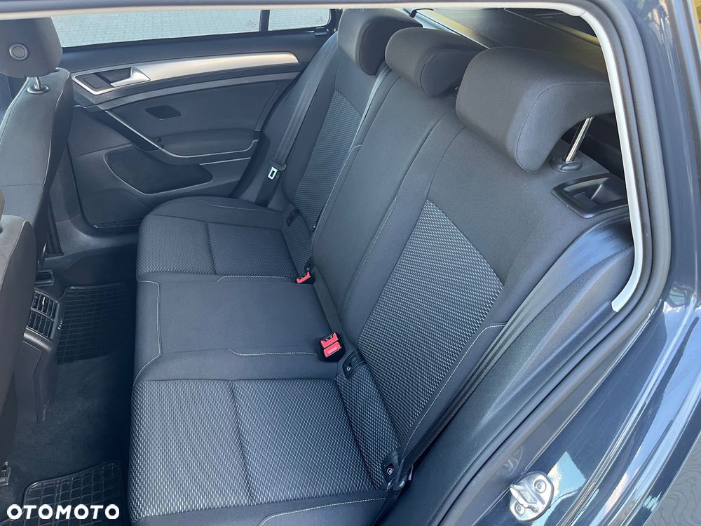 Volkswagen Golf 1.0 TSI BMT Trendline - 15