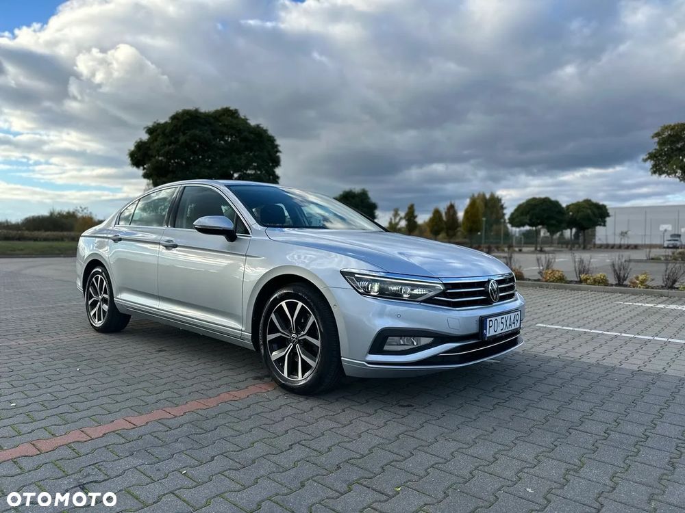 Volkswagen Passat 2.0 TSI Business DSG - 17