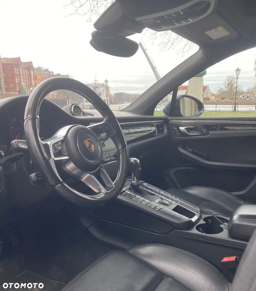 Porsche Macan Standard - 10