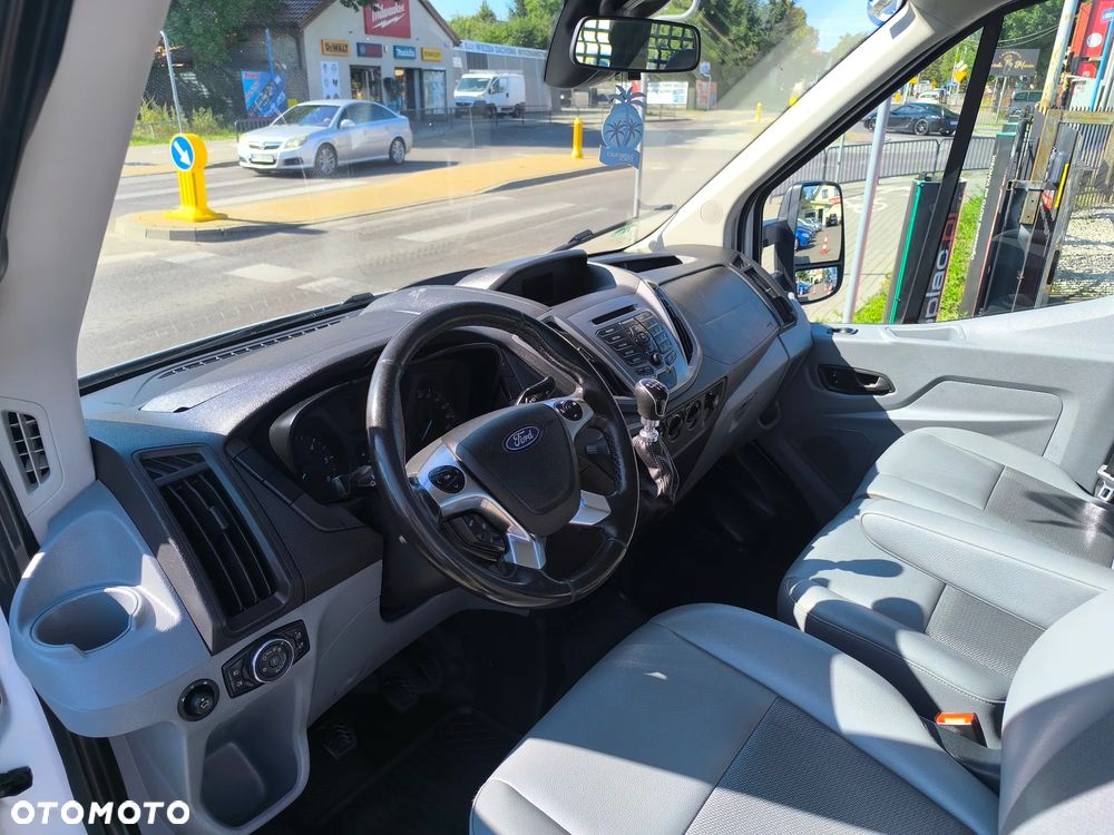 Ford Transit - 10