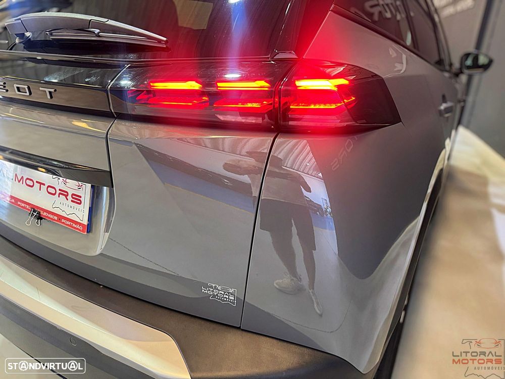 Peugeot 2008 PureTech 130 EAT8 Allure - 12