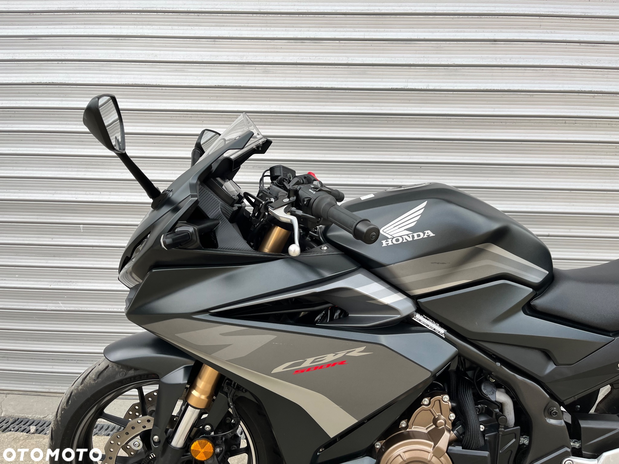 Honda CBR - 15