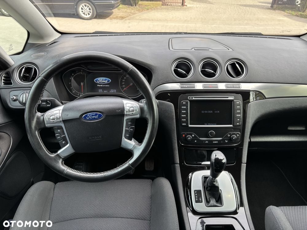 Ford S-Max 2011 photo 5