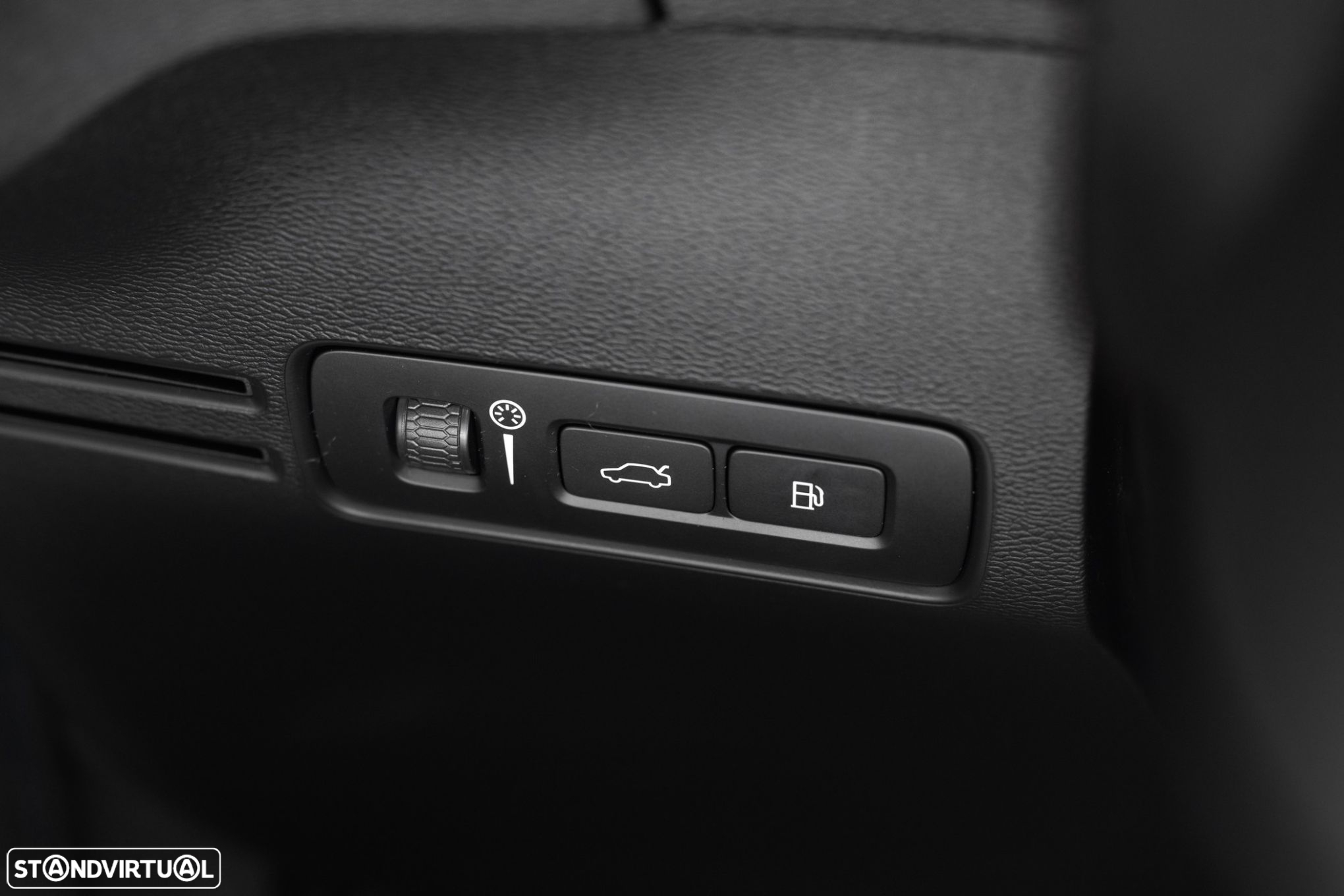 Volvo XC 40 1.5 T4 PHEV Inscription Expression - 30