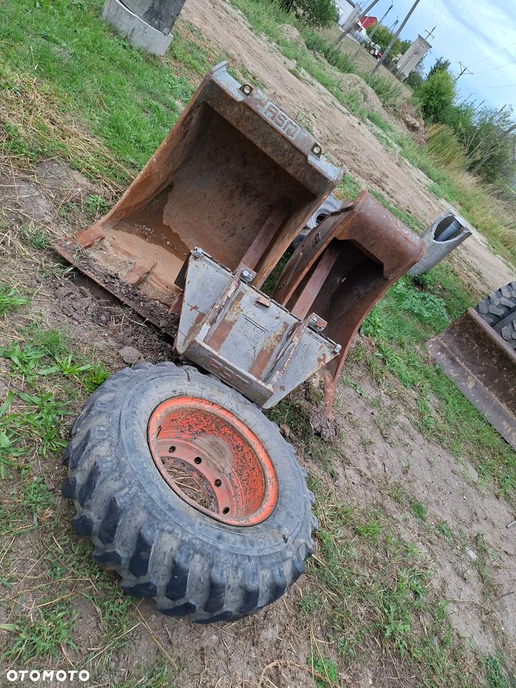 Volvo EW 160 B - 25