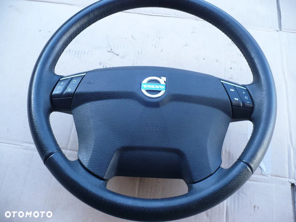 VOLVO XC 90 I LIFT 06-15 KIEROWNICA MULTIFUNKCJE 30776426 CZARNA EU.