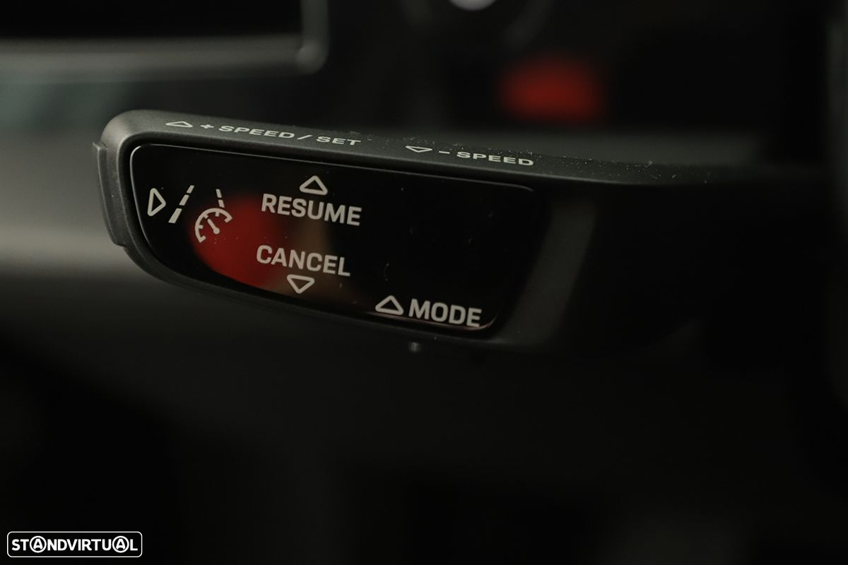 Porsche Taycan 4S - 20