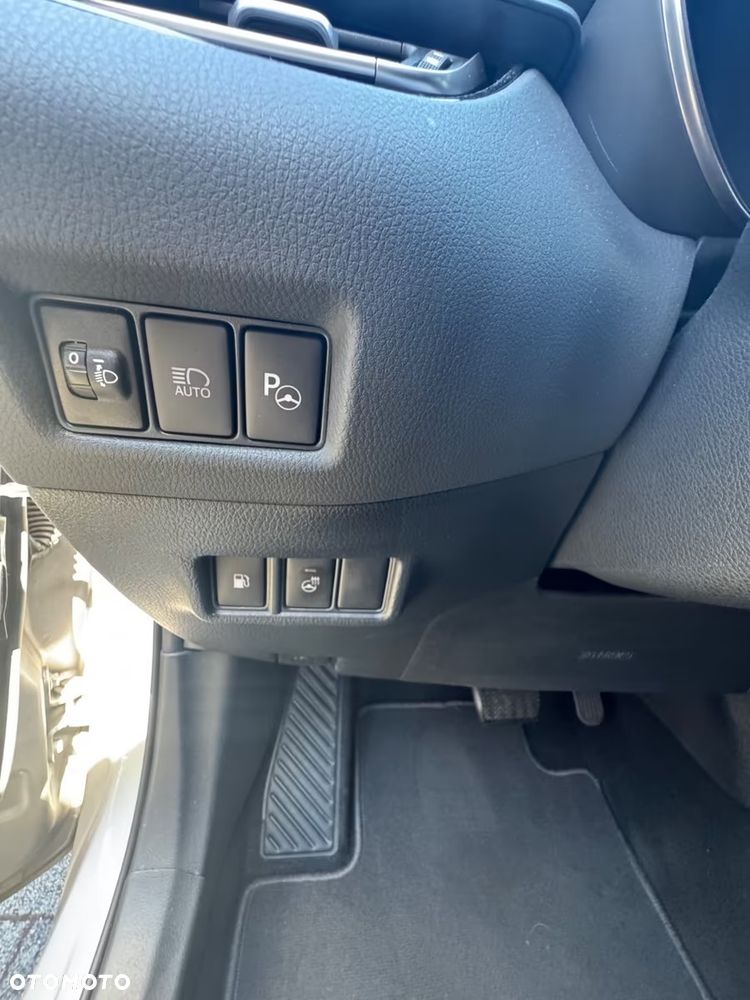 Toyota C-HR 1.8 Hybrid Dynamic - 8