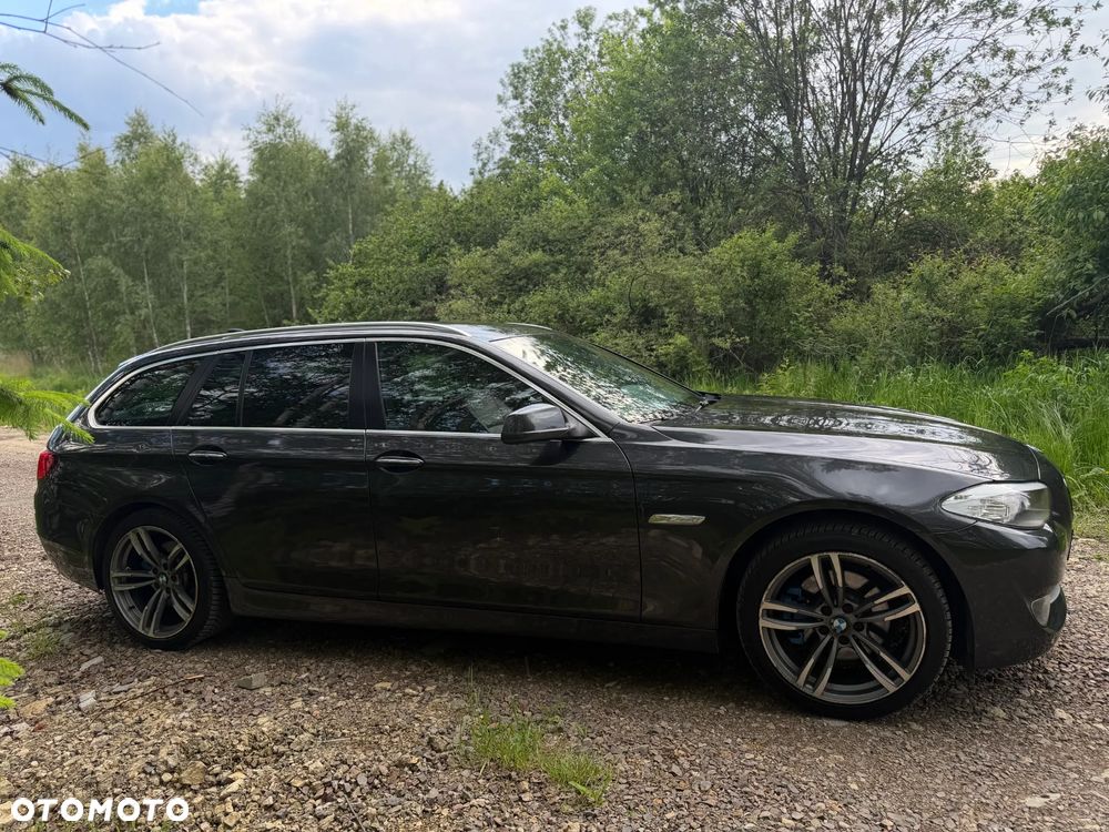 BMW Seria 5 520d - 12