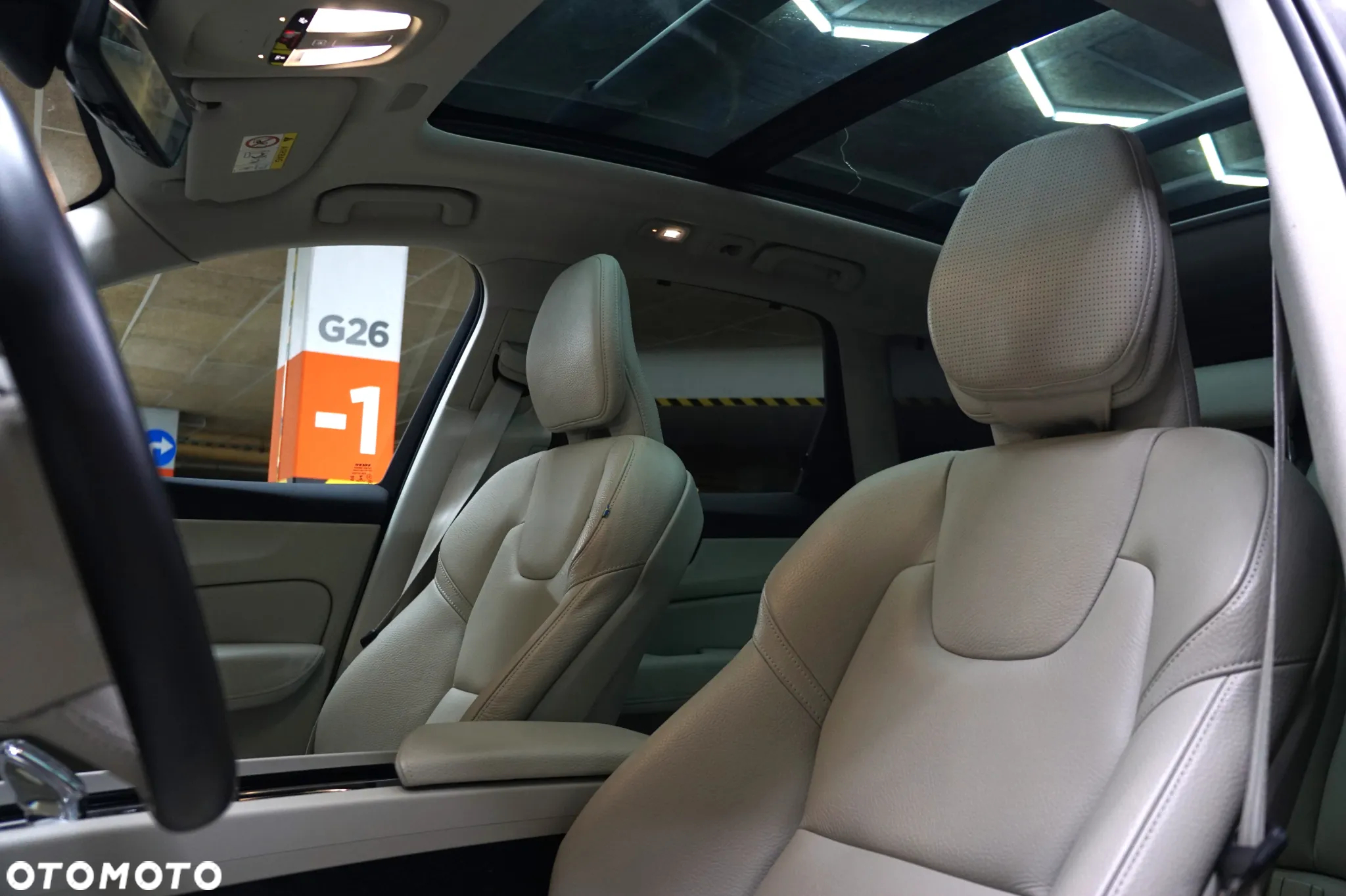 Volvo XC 60 B4 B Inscription - 12