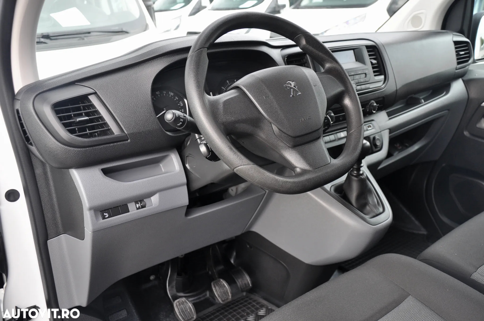 Peugeot Expert Doka 6 Locuri - 17
