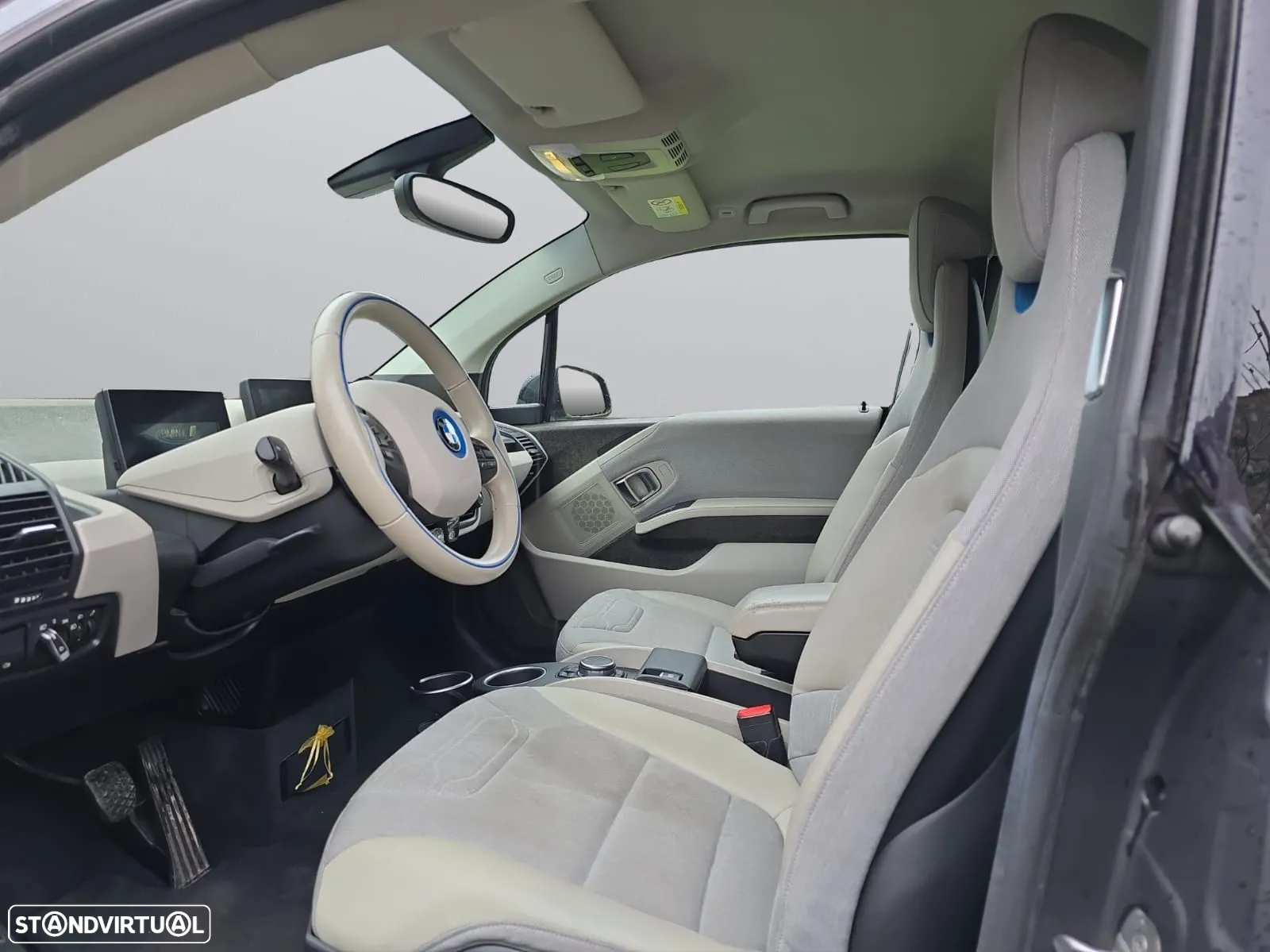 BMW i3 (60 Ah) - 10