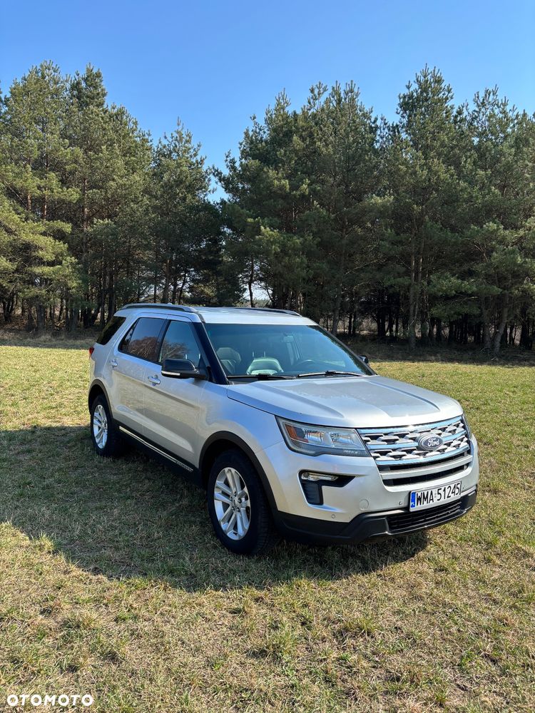 Ford Explorer - 1