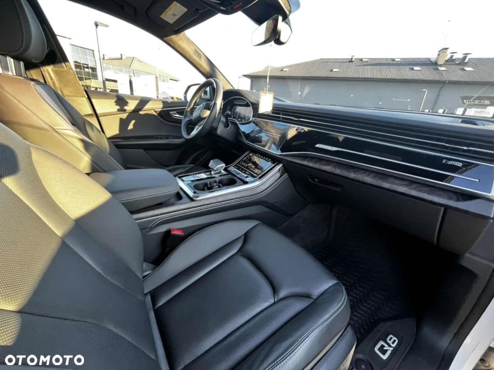 Audi Q8 SUV TFSI quattro 250 kW tiptronic S line business - 30