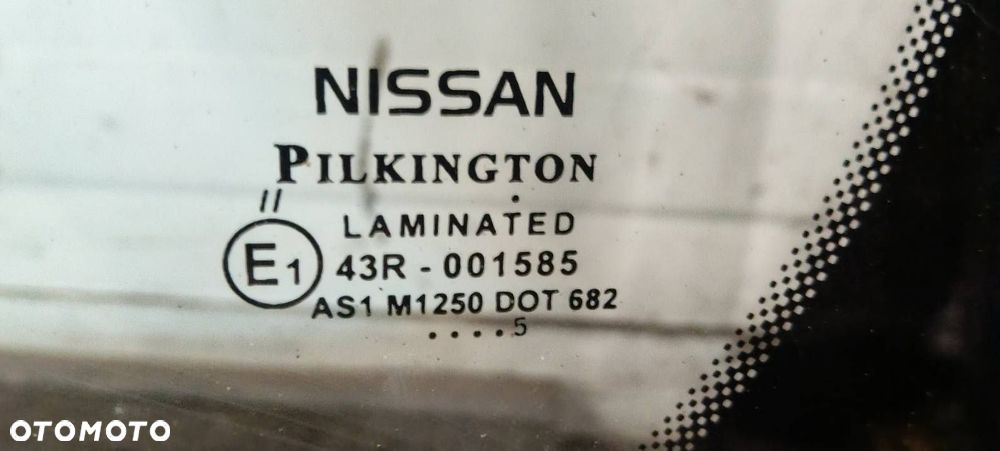 SZYBA CZOŁOWA PRZEDNIA Z CZUJNIKIEM SENSOR NISSAN MICRA K12 28536EB30A - 2