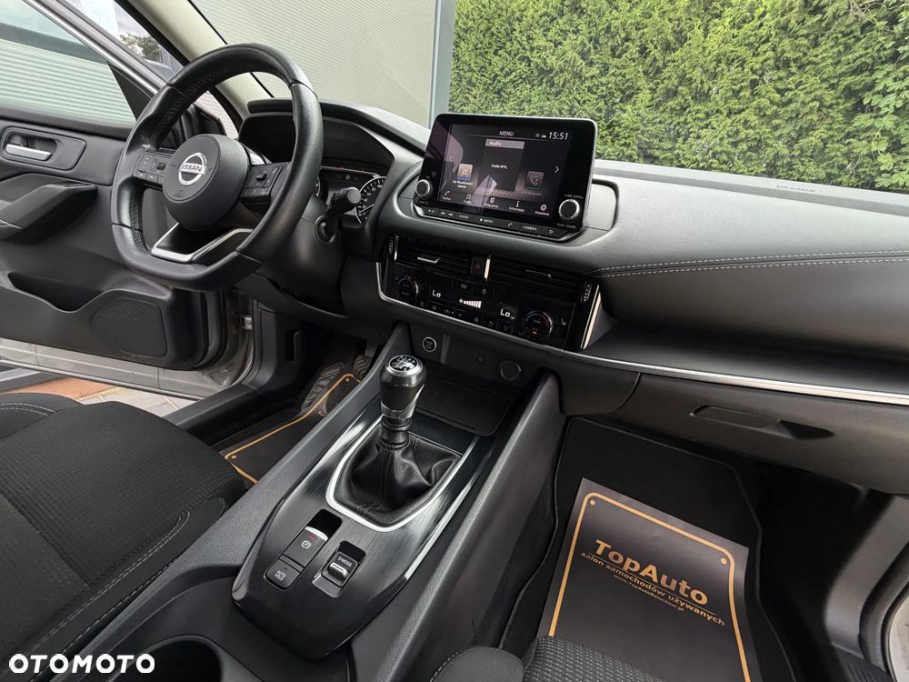 Nissan Qashqai 1.3 DIG-T N-Connecta - 16