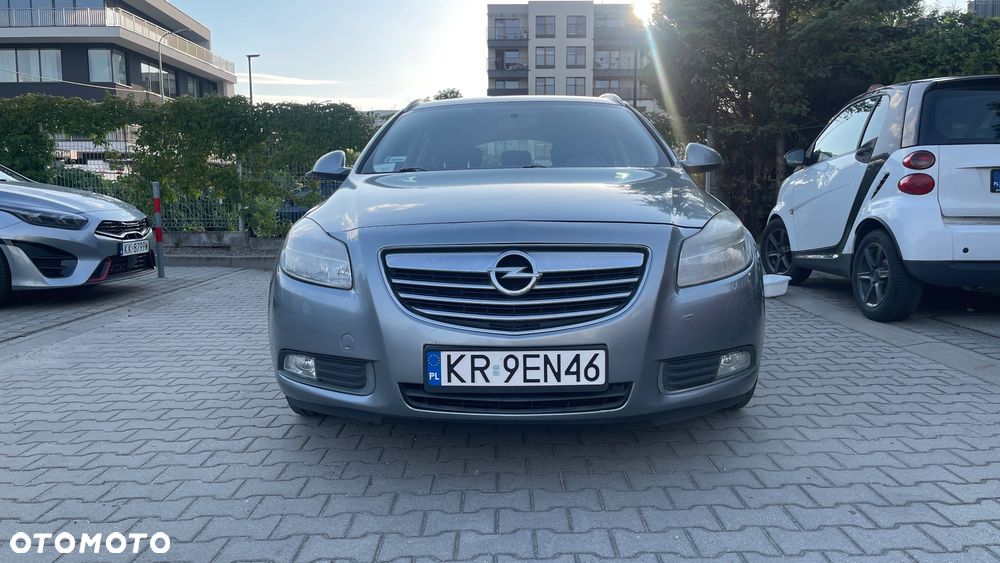 Opel Insignia - 1