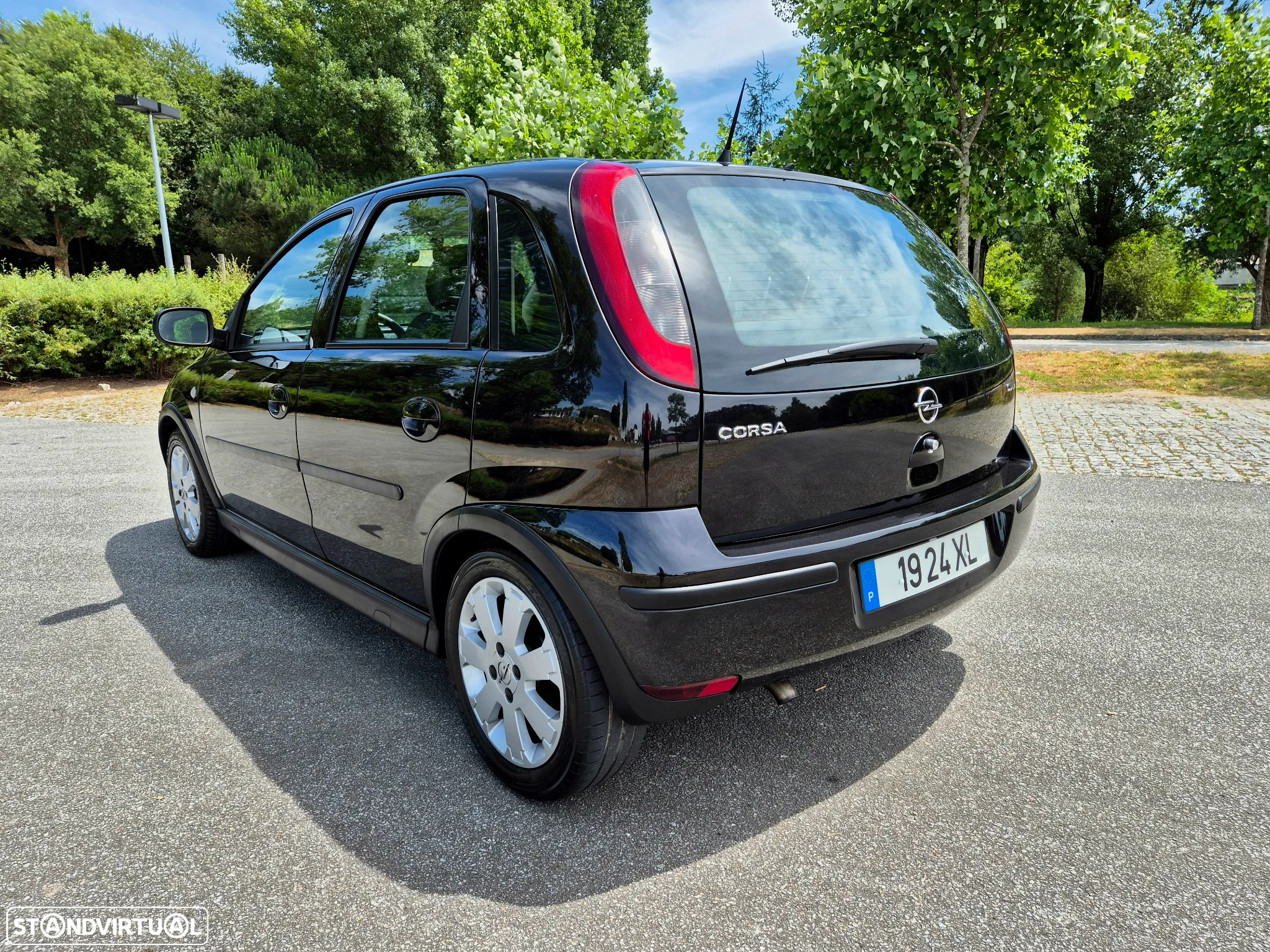 Opel Corsa 1.3 CDTi Cosmo - 4
