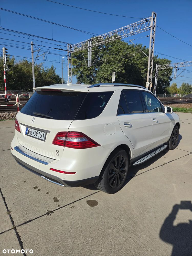Mercedes-Benz ML 350 BlueTec 4-Matic - 3