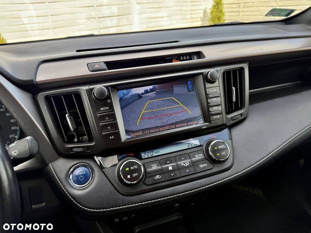 Toyota RAV4 Hybrid Premium 4x4 - 16