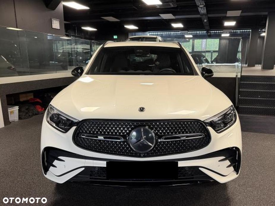 Mercedes-Benz GLC 220 d mHEV 4-Matic AMG Line - 3