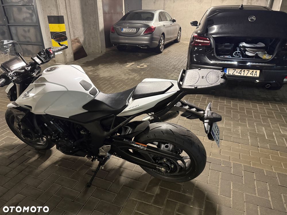 Honda Hornet - 7