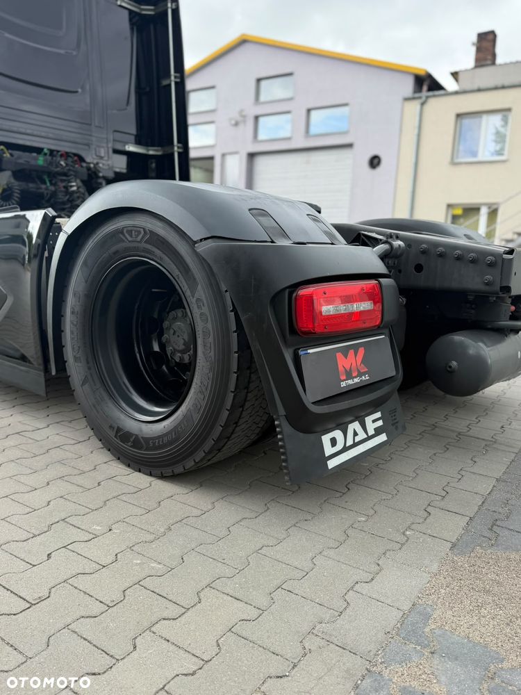 DAF XG - 6