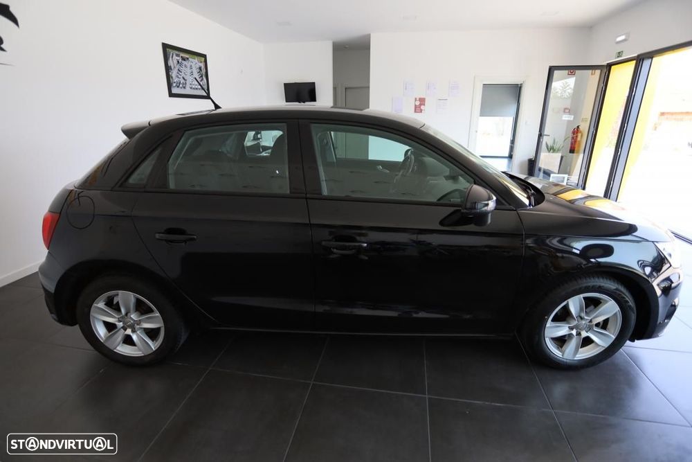 Audi A1 Sportback 1.4 TDI Design - 6