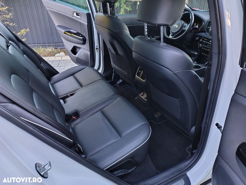 Kia Sportage 2,0 CRDI AWD Aut. GT Line - 19