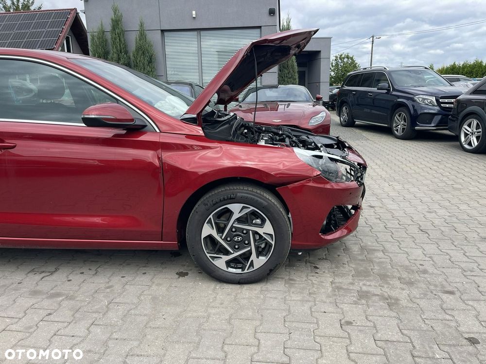Hyundai i30 1.5 T-GDI 48V Smart Plus DCT - 3