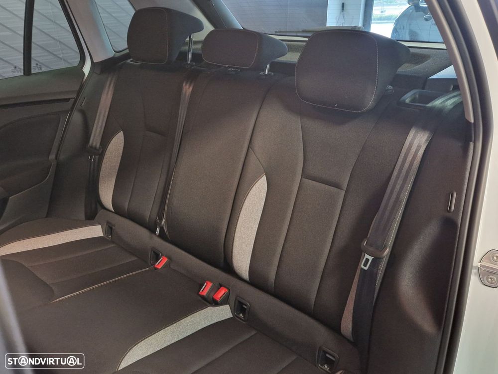 Skoda Kamiq 1.0 TSI DSG - 18