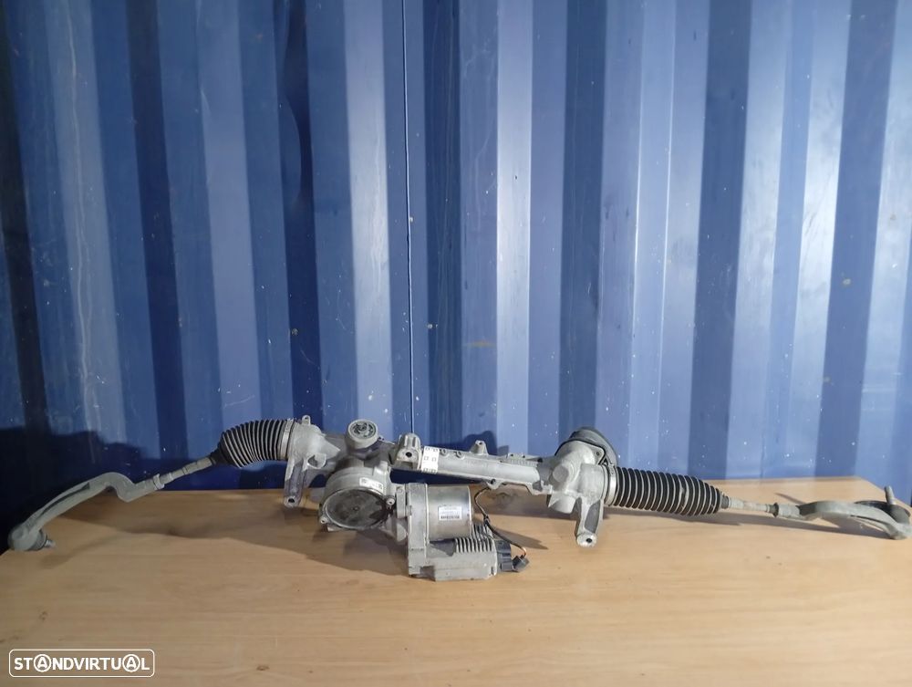 Caixa direção Mercedes Classe A - 1