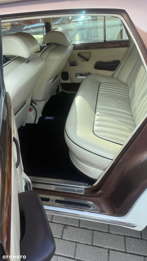 Rolls-Royce Silver Shadow - 10