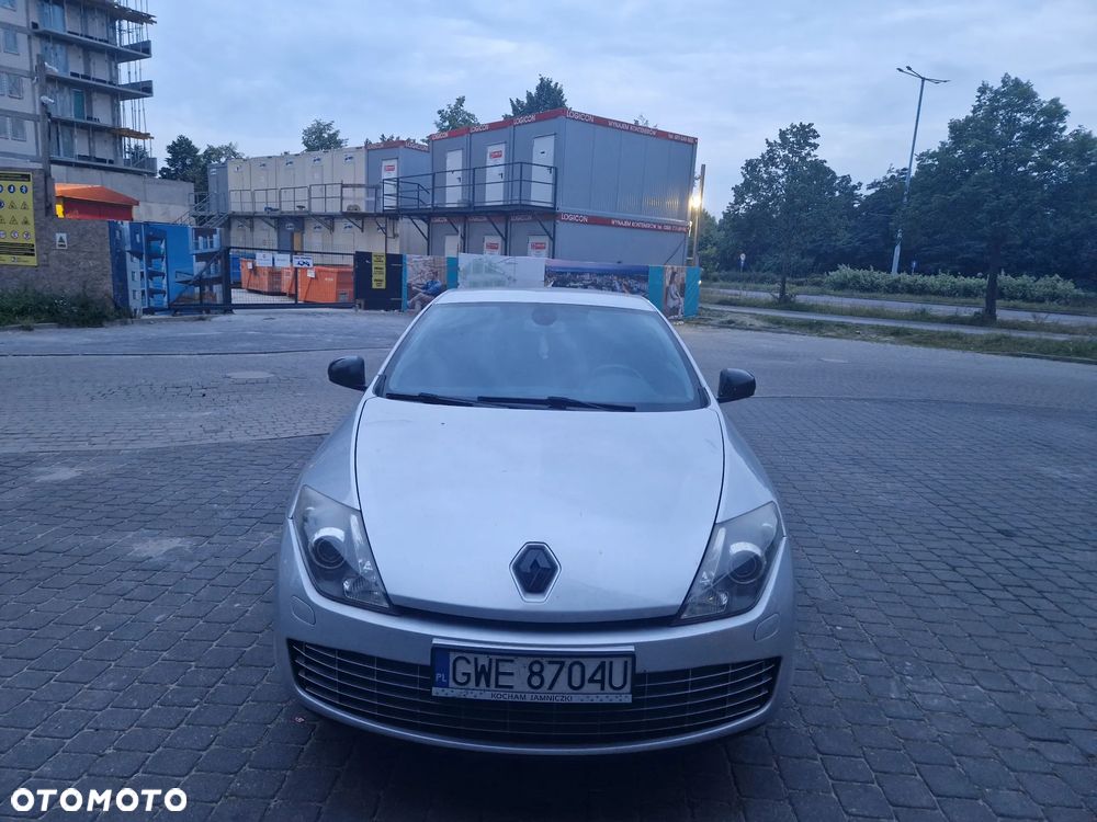 Renault Laguna 2.0 dCi Monaco GP2 - 6