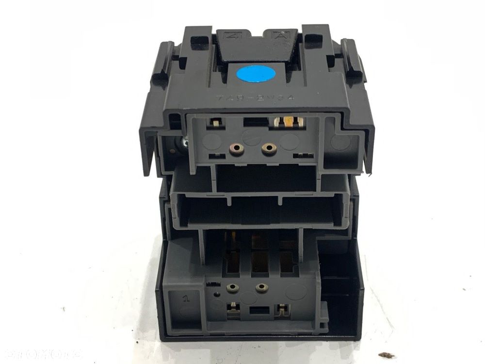 PRZEŁĄCZNIK REGULACJI LUSTEREK  LEXUS NX (_Z1_) 2014 - 2022 300h AWD (AYZ15_) 114 kW [155 KM] - 3