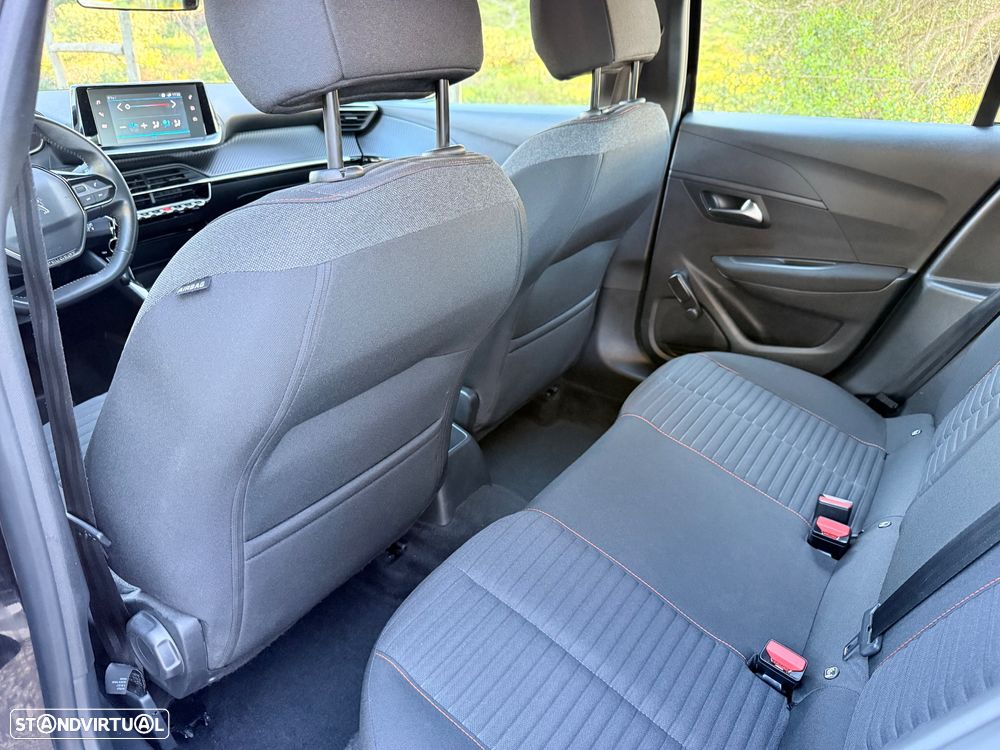 Peugeot 208 PureTech 75 Active Pack - 14