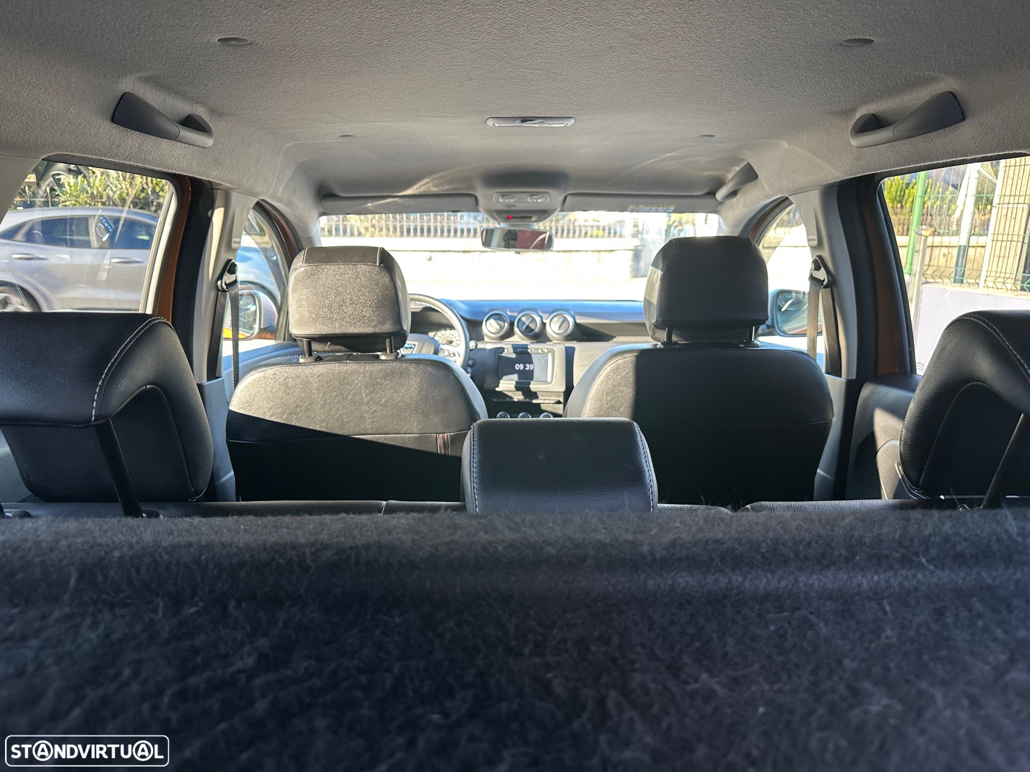 Dacia Duster 1.5 Blue dCi Prestige - 10