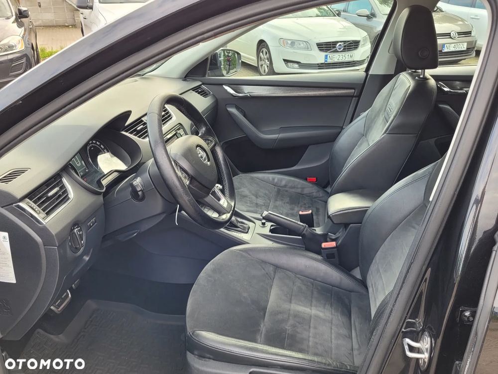Skoda Octavia 2.0 TDI 4x4 DSG Scout - 24