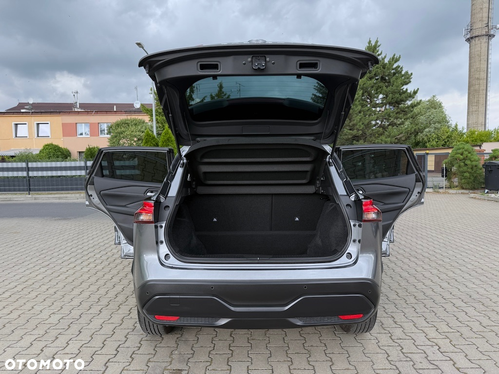 Nissan Qashqai - 12