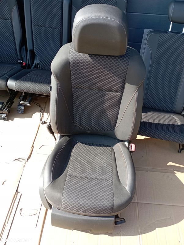 OPEL ZAFIRA C FOTELE KANAPA SIEDZENIA GRZANE PASY TYŁ KOMPLET EUROPA - 4
