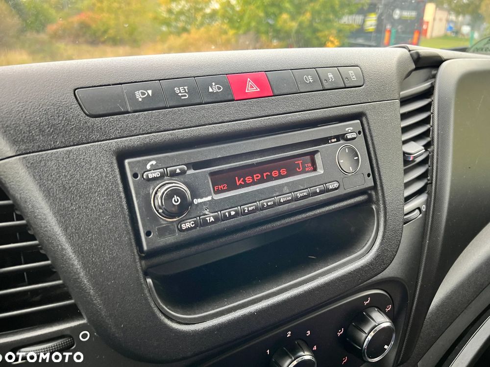 Iveco Daily 35S12 - 15