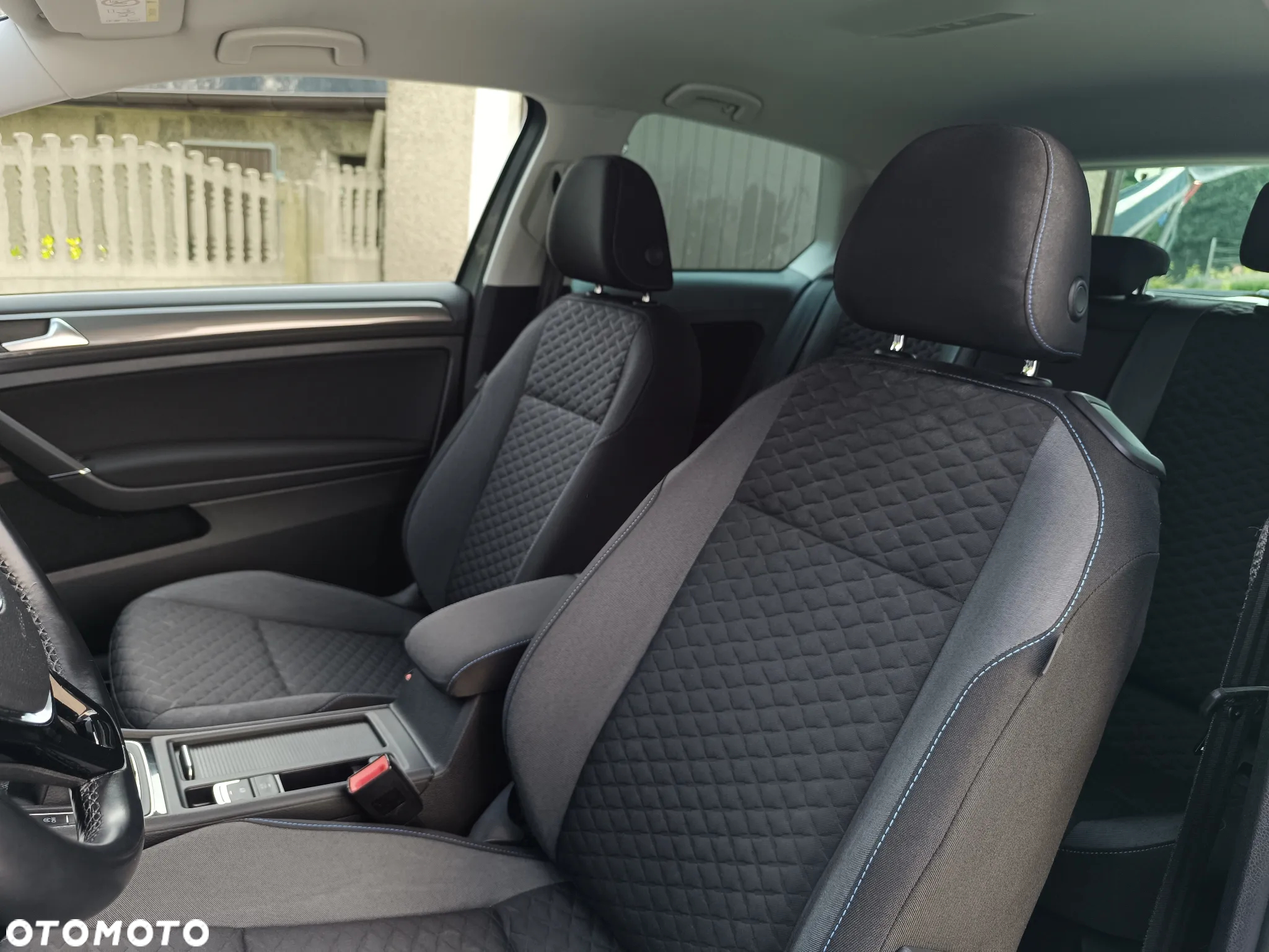 Volkswagen Golf 1.5 TSI ACT Join - 11
