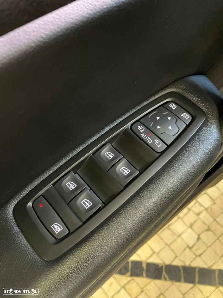 Renault Mégane 1.5 Blue dCi R.S. Line - 19