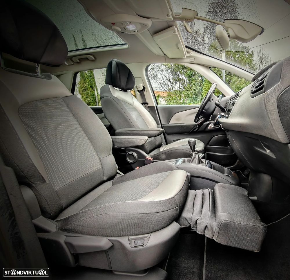 Citroën C4 Picasso 1.6 BlueHDi Intensive - 22