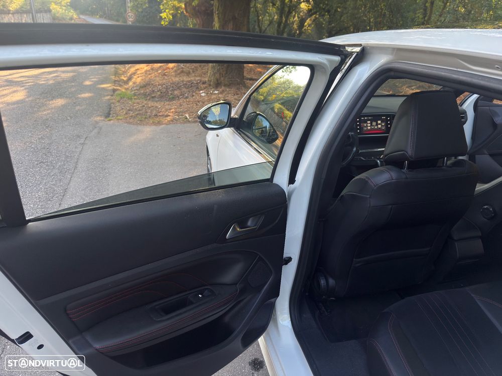 Peugeot 308 BlueHDi FAP 180 EAT8 Stop & Start GT - 15