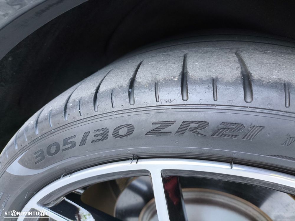 Porsche Taycan 4S - 20