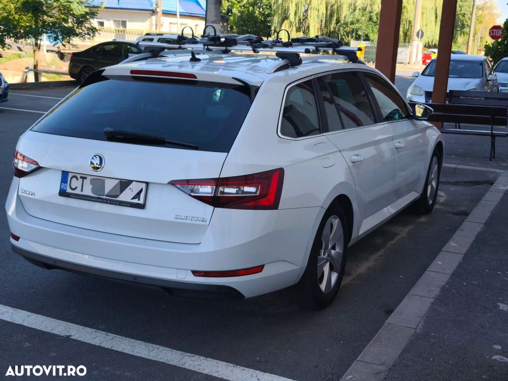 Skoda Superb 2016 photo 4