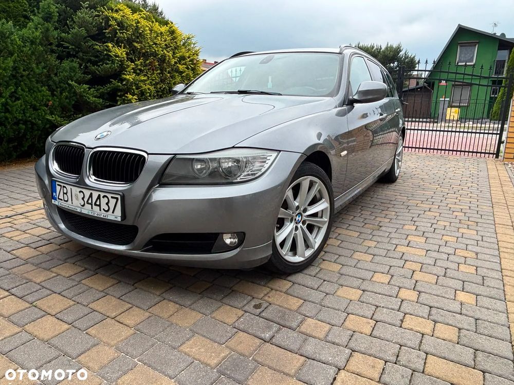 BMW Seria 3 318i - 3